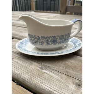 Royal Doulton CRANBOURNE GRAVY BOAT w/ Underplate China